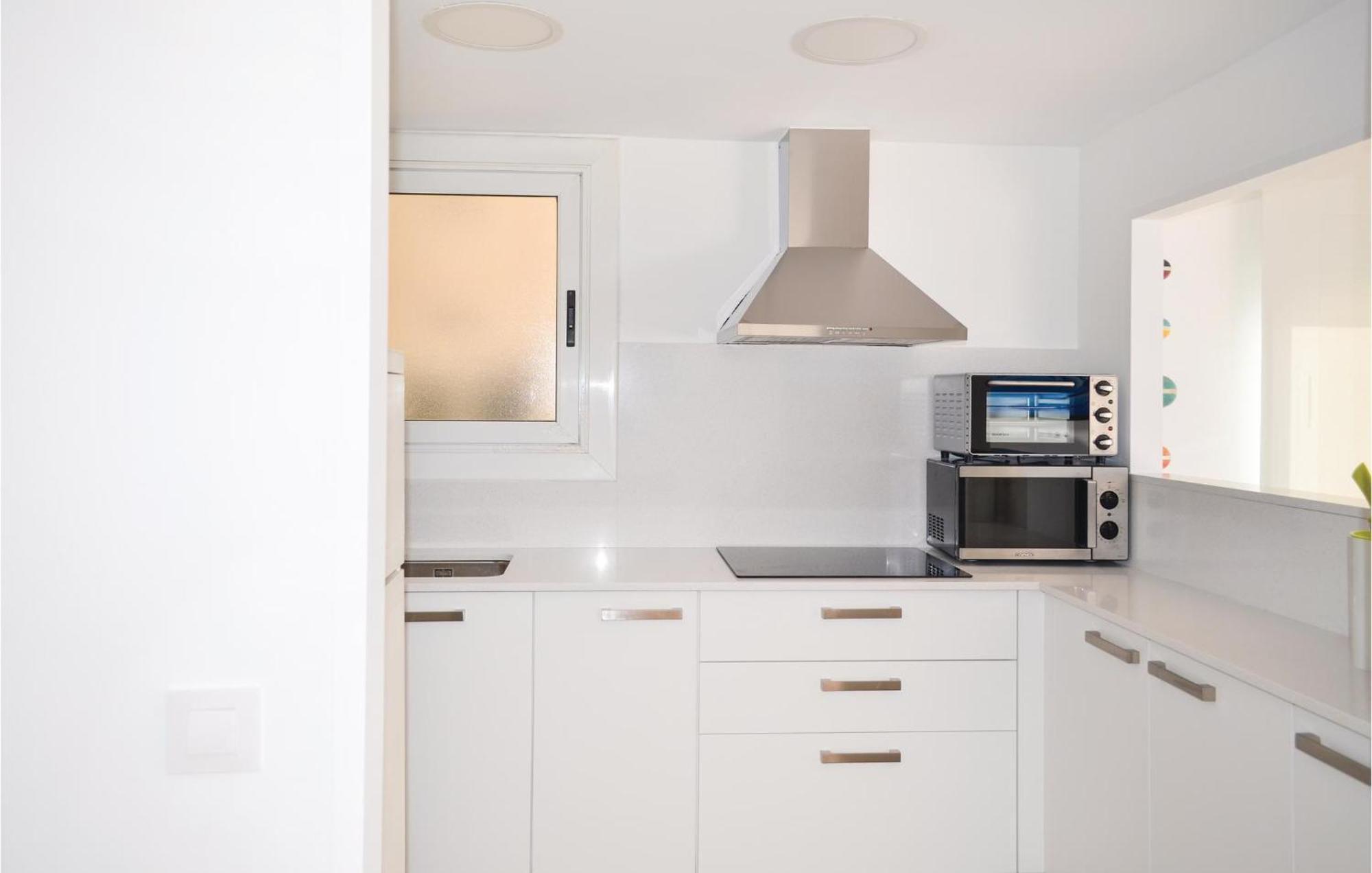 3 Bedroom Beautiful Apartment In Льорет-де-Мар Экстерьер фото