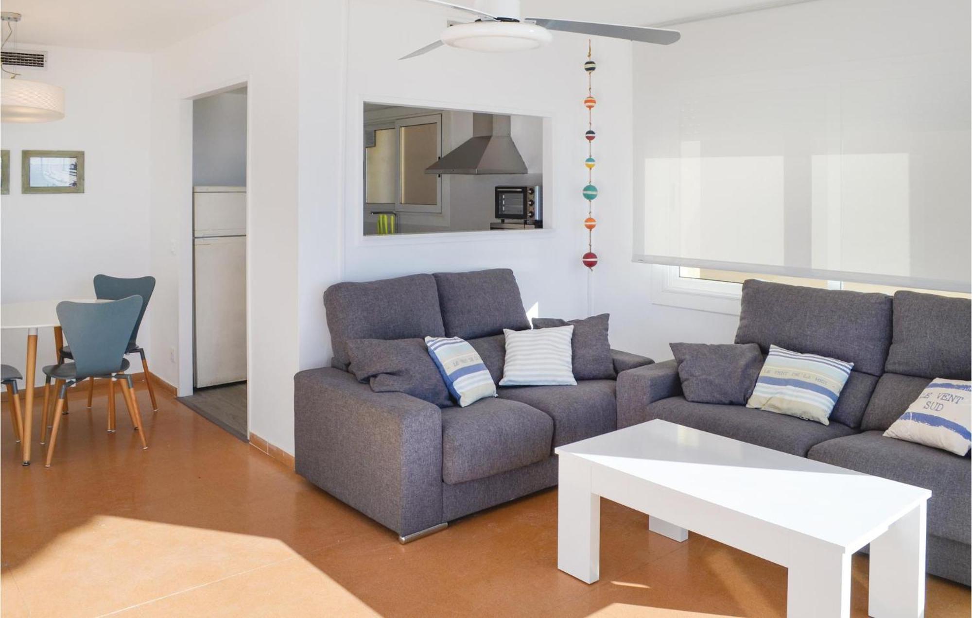 3 Bedroom Beautiful Apartment In Льорет-де-Мар Экстерьер фото